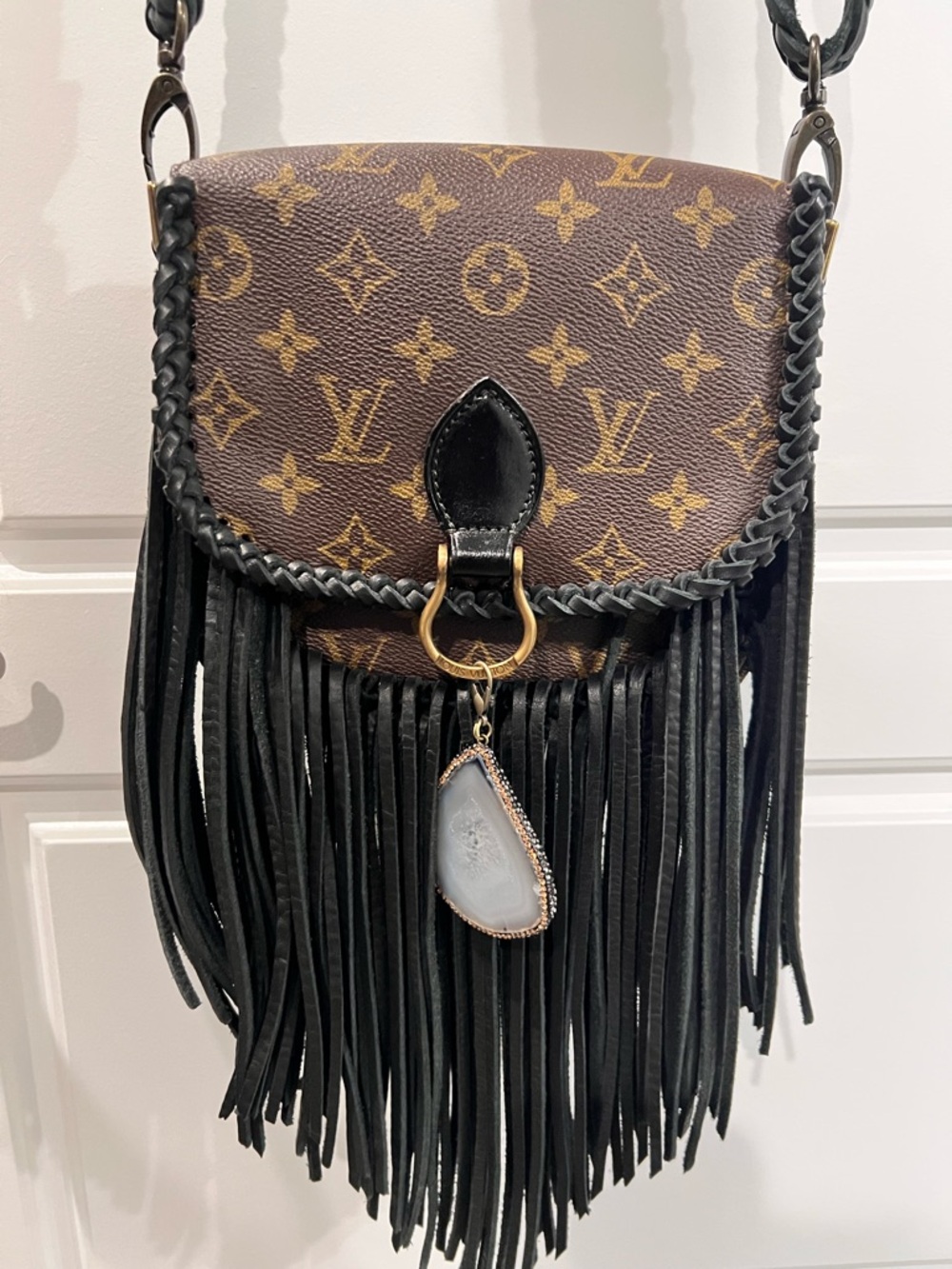 World Traveler Short Fringe + Short Wide Round Strap